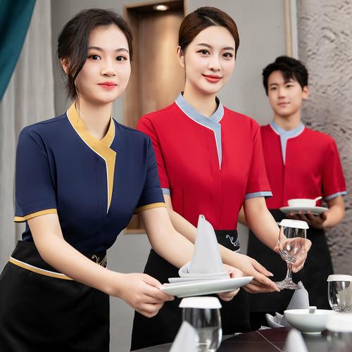 夏日精選 | 西裝筆挺？高檔中餐廳女服務(wù)員制服新風(fēng)尚解析
